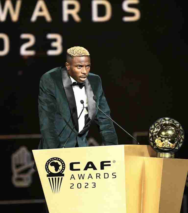 Osimhen sconto clausola Napoli