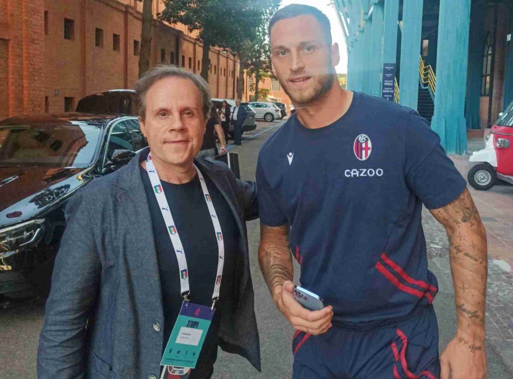 Buttaro su Arnautovic