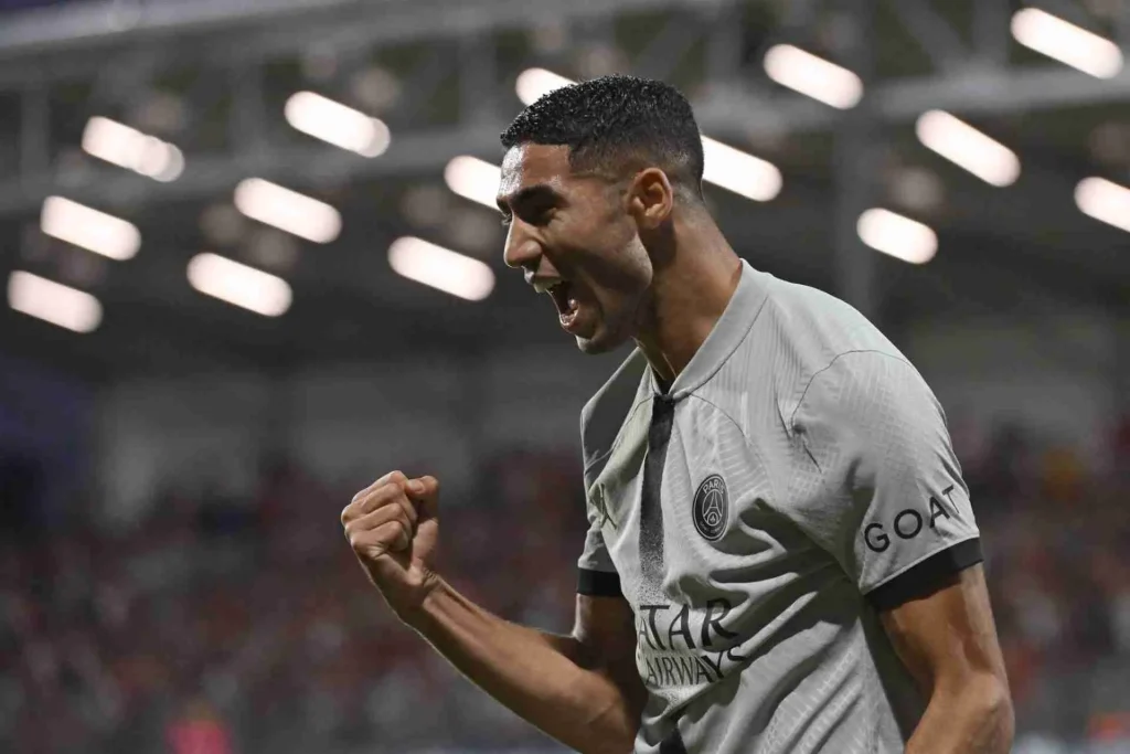 Rinnovo Hakimi Paris annuncio