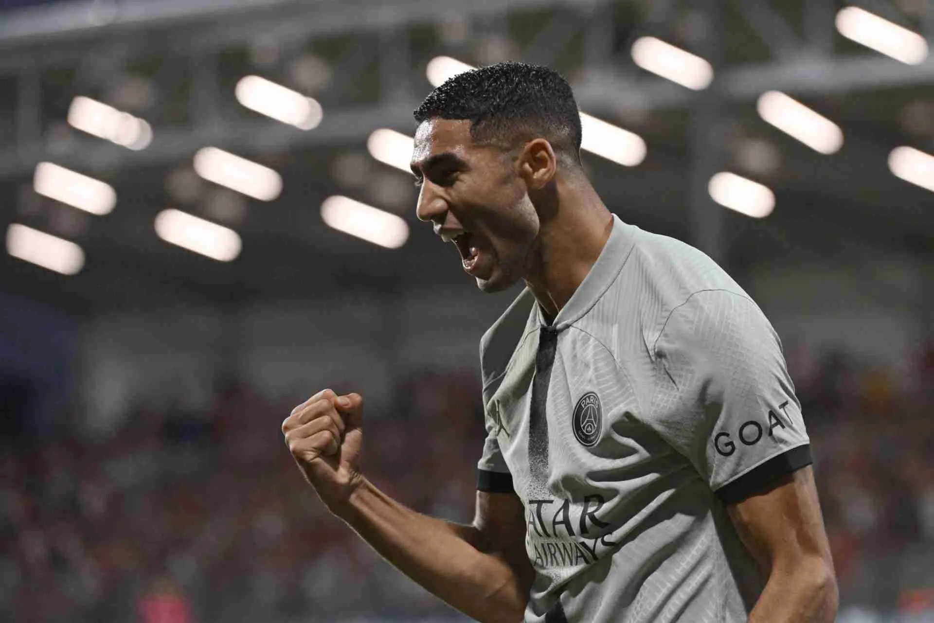 Rinnovo Hakimi Paris annuncio