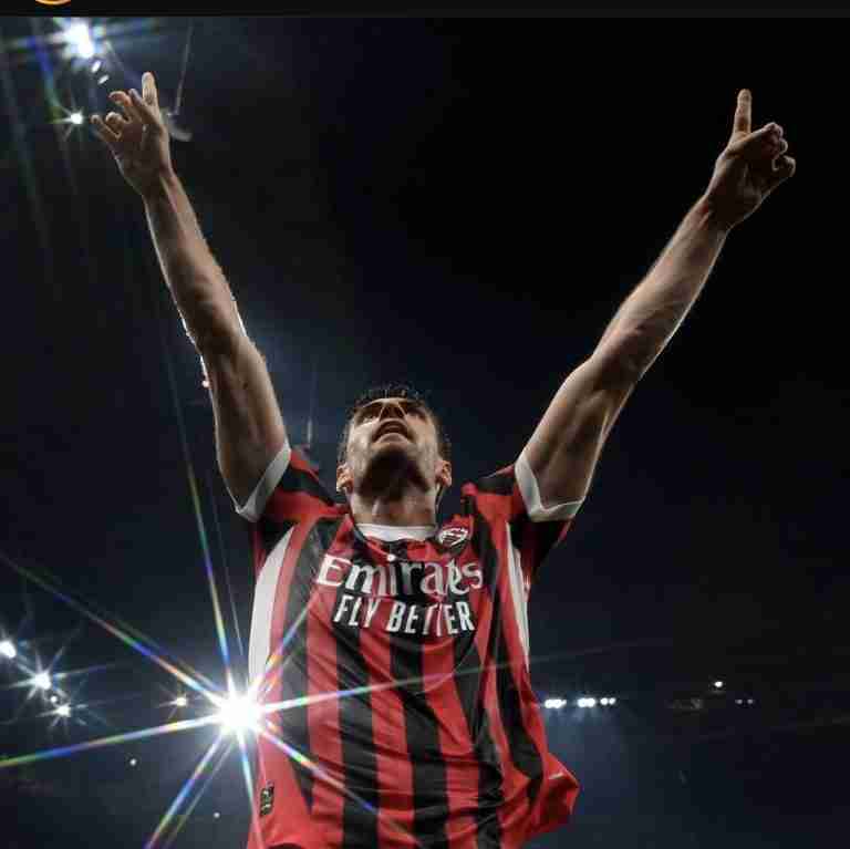 Gabbia agente Milan stranieri