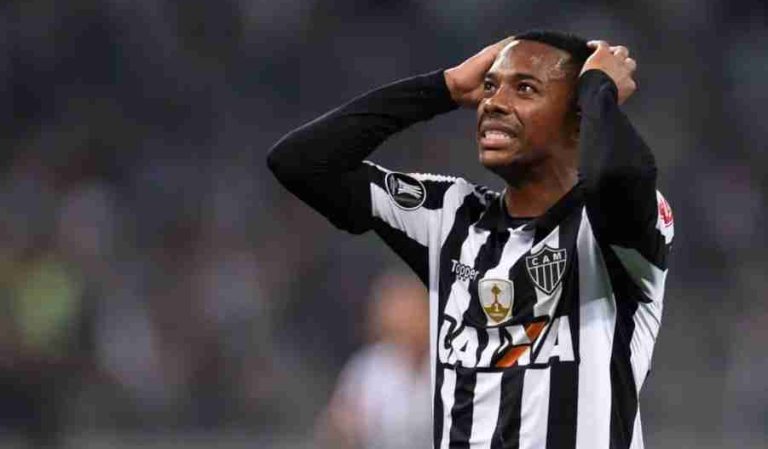 Robinho carcere favoritismo