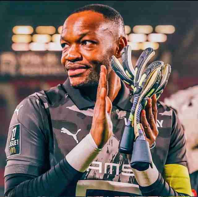 Mandanda addio al calcio