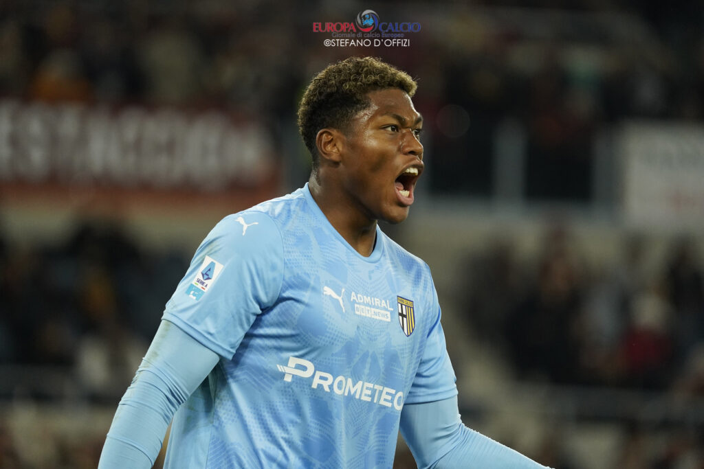 Suzuki Milan post Maignan