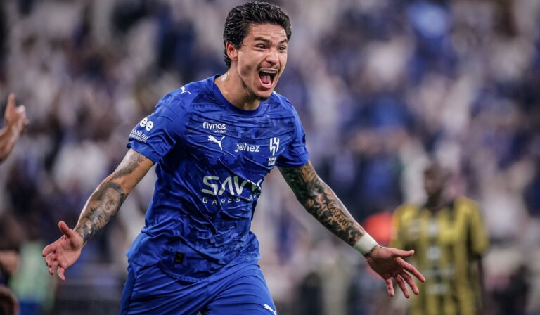 Milan, idea Darwin Núñez per l’attacco